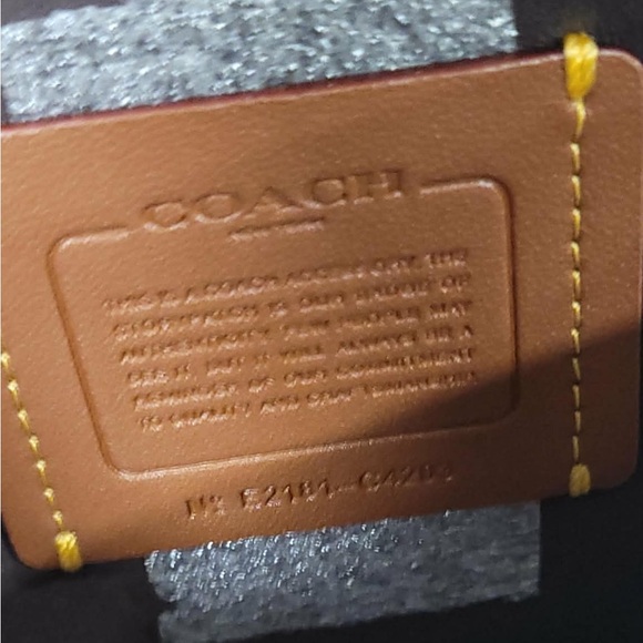 🍷✨ Coach Tabby Crossbody Bag – Port Wine Multi • Iconic Coach “C” Hardware ✨🍷 - Picture 12 of 14